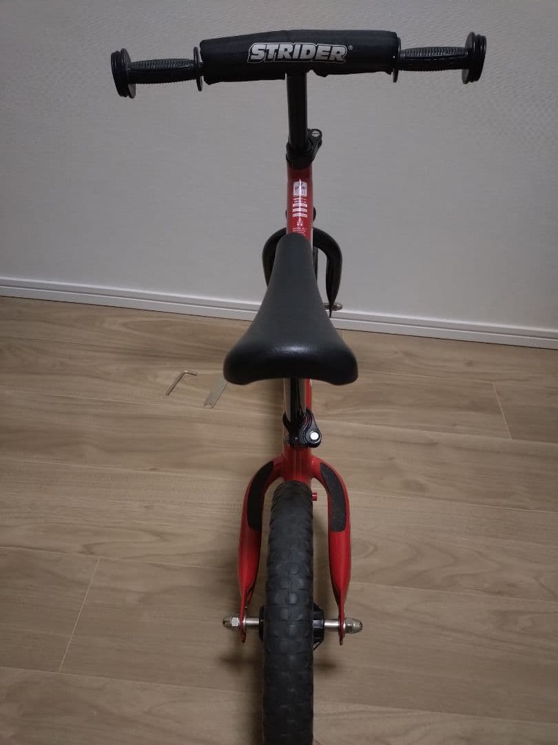 【日本正規品】STRIDER 12 SPORT バランスバイク レッド
