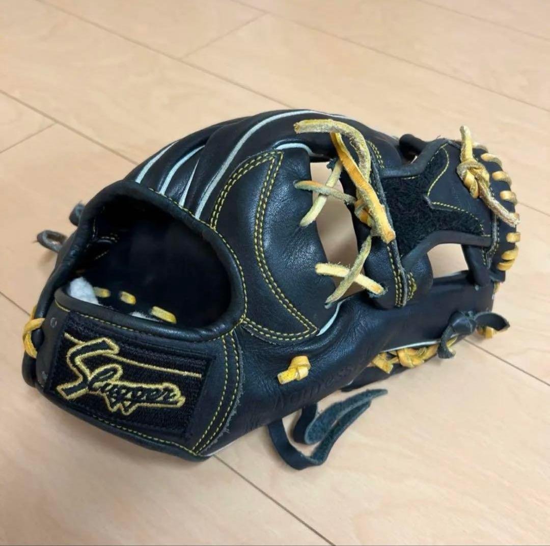 スラッガー　slugger 内野手用(本店で購入)