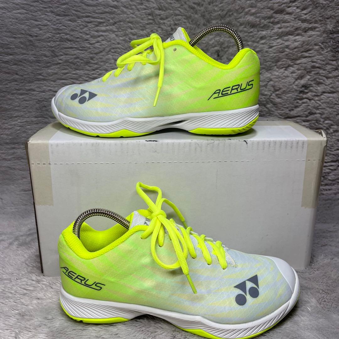 YONEX バドミントンシューズ SHBAZ2W 23.5cm　エアラスZワイド
