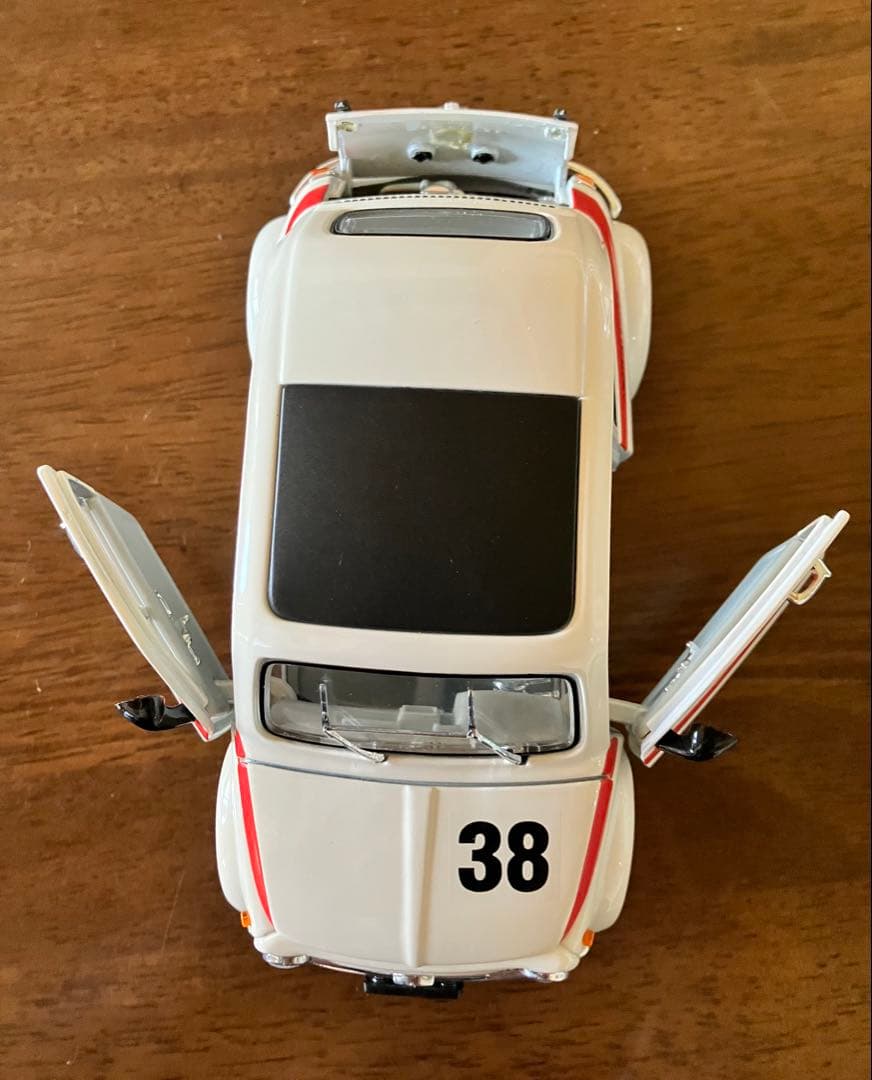ロードシグネチャー 1/18フィアット アバルトFIATABARTH695SS
