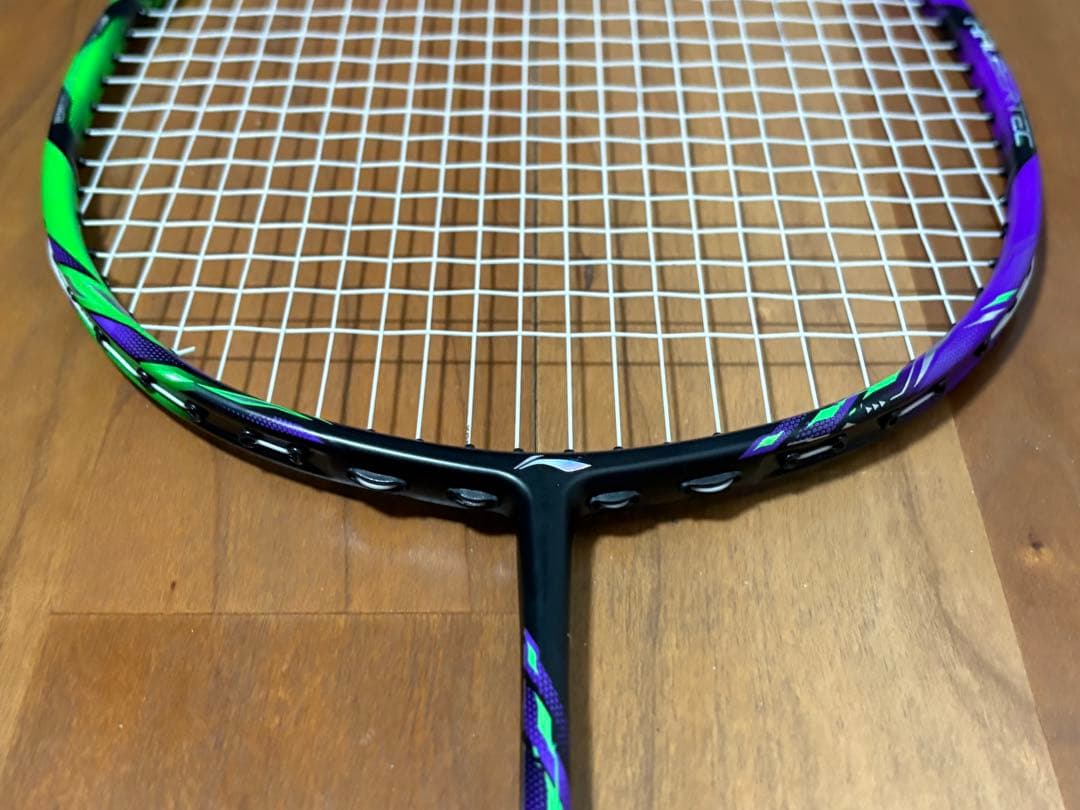 【美品】LI-NING (リーニン)バドミントンラケット ハルバーテック9000