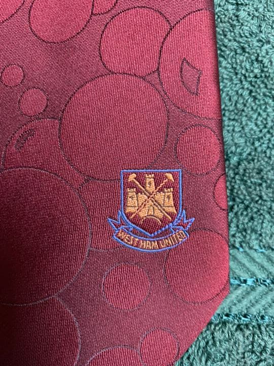 入手不可能！West Ham United Tieシャボン玉