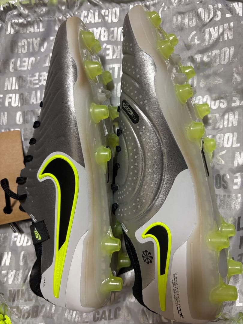 Nike ティエンポレジェンド　10 エリート　AG-PRO 27.5