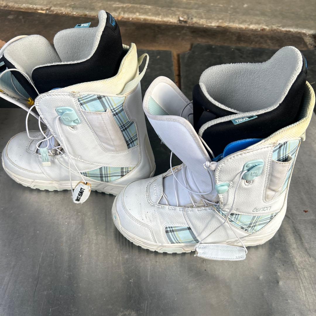 Burton バートン スノーボードブーツ　MINT　women's 25cm