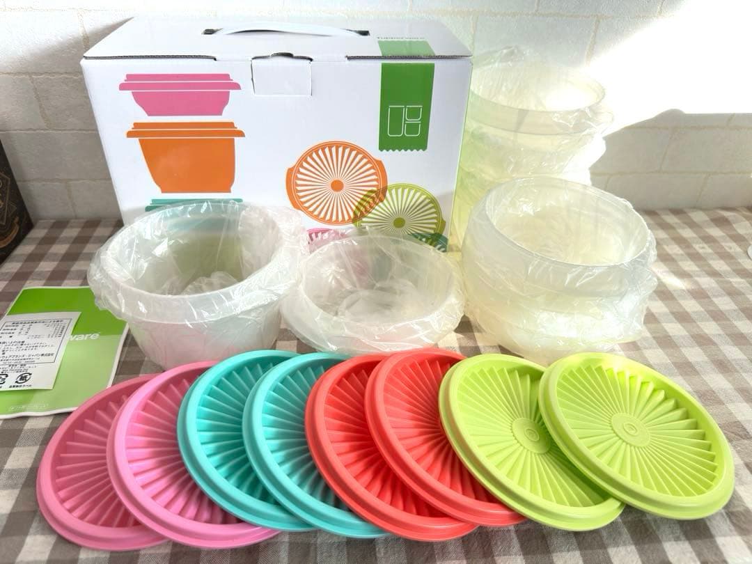 【新品未使用】Tupperware☆ベルポピー&ミニポピー 8個セット ギフト
