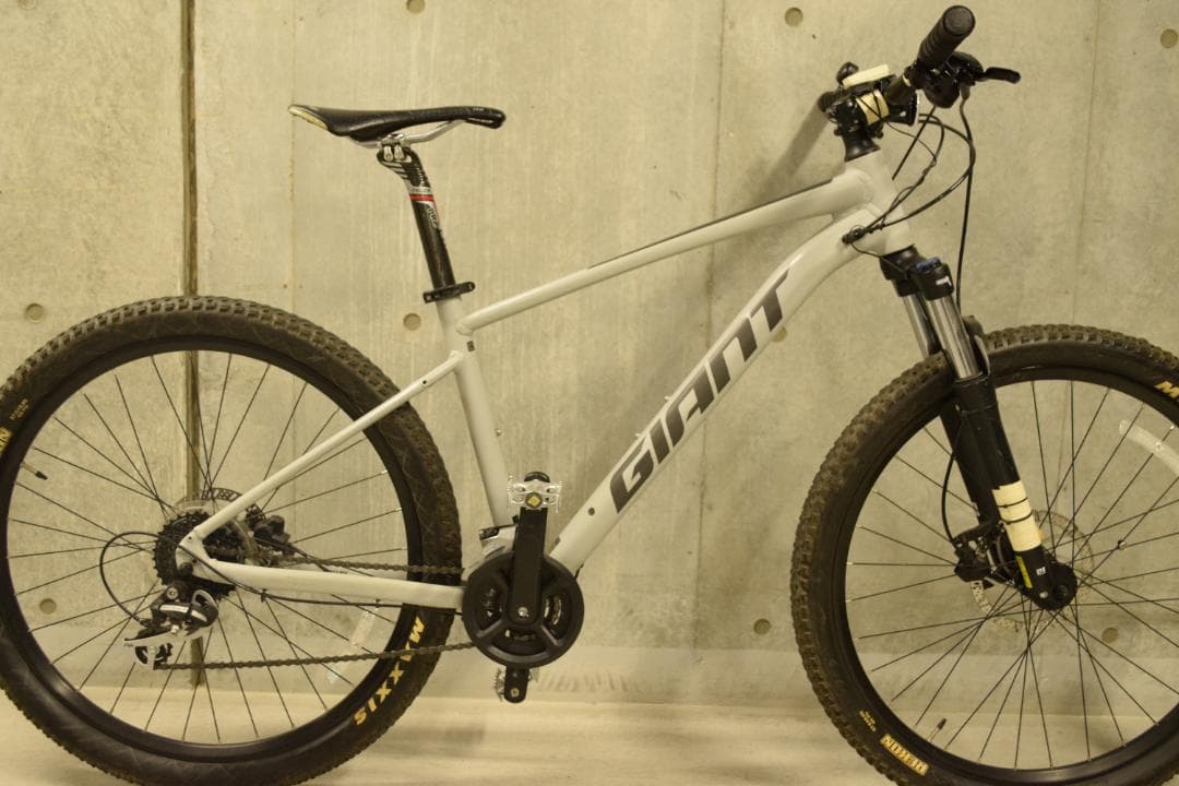 自転車本体 GIANT Bicycles | TALON 2