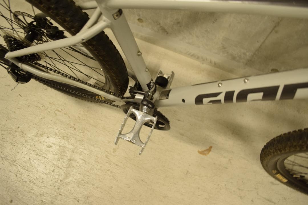 自転車本体 GIANT Bicycles | TALON 2