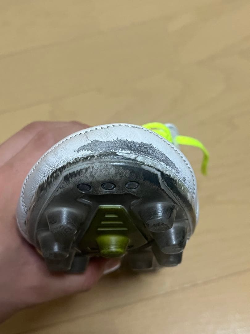 モレリア 2 JAPAN 限定カラー25.5cm