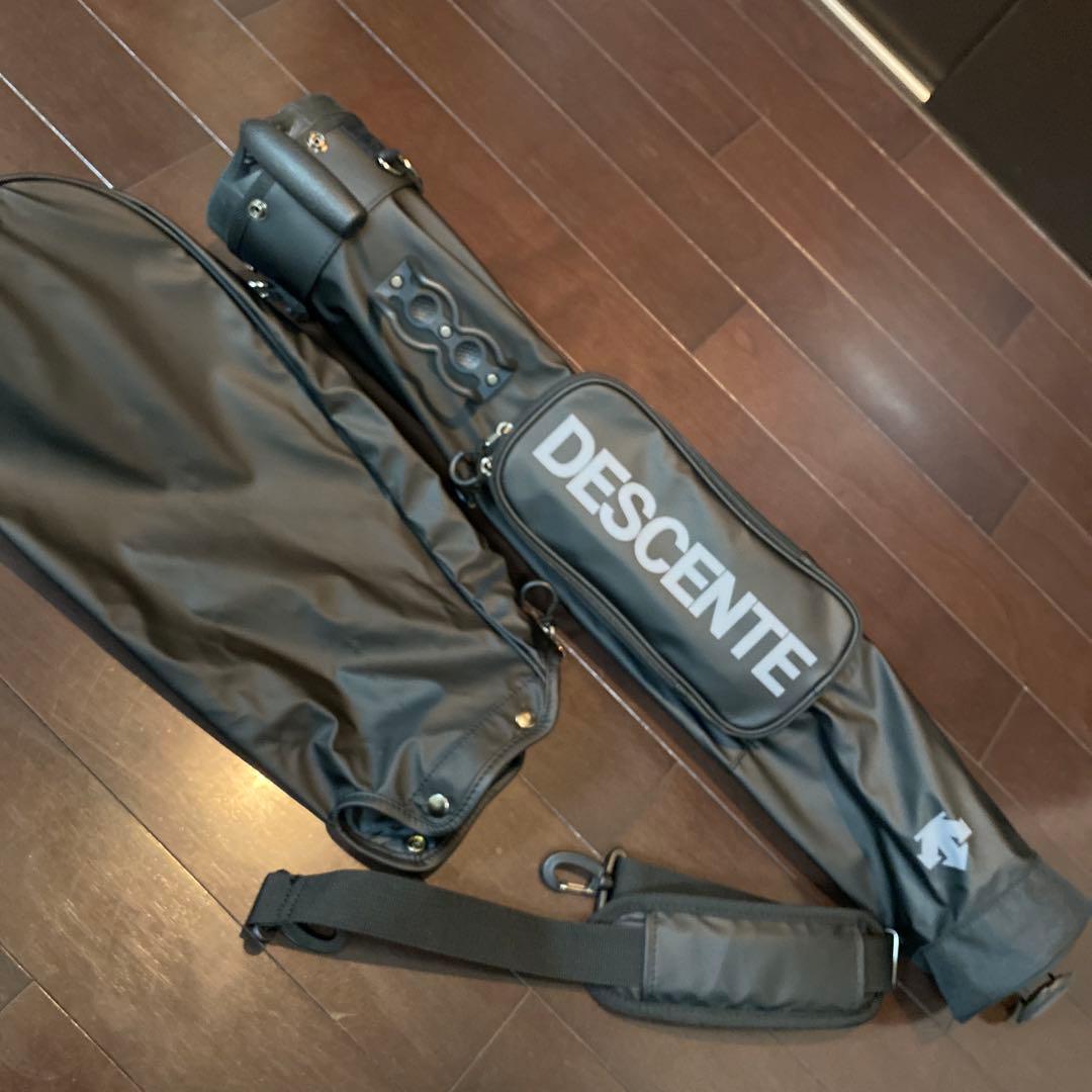 DESCENTE 黒　セルフスタンド　キャディバッグ