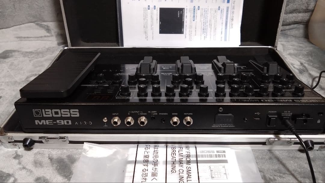 【たろちゃん専用　アダプターなし】BOSS マルチエフェクターME90