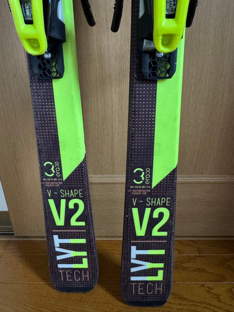 スキー HEAD V-SHAPE LYT V2 170cm