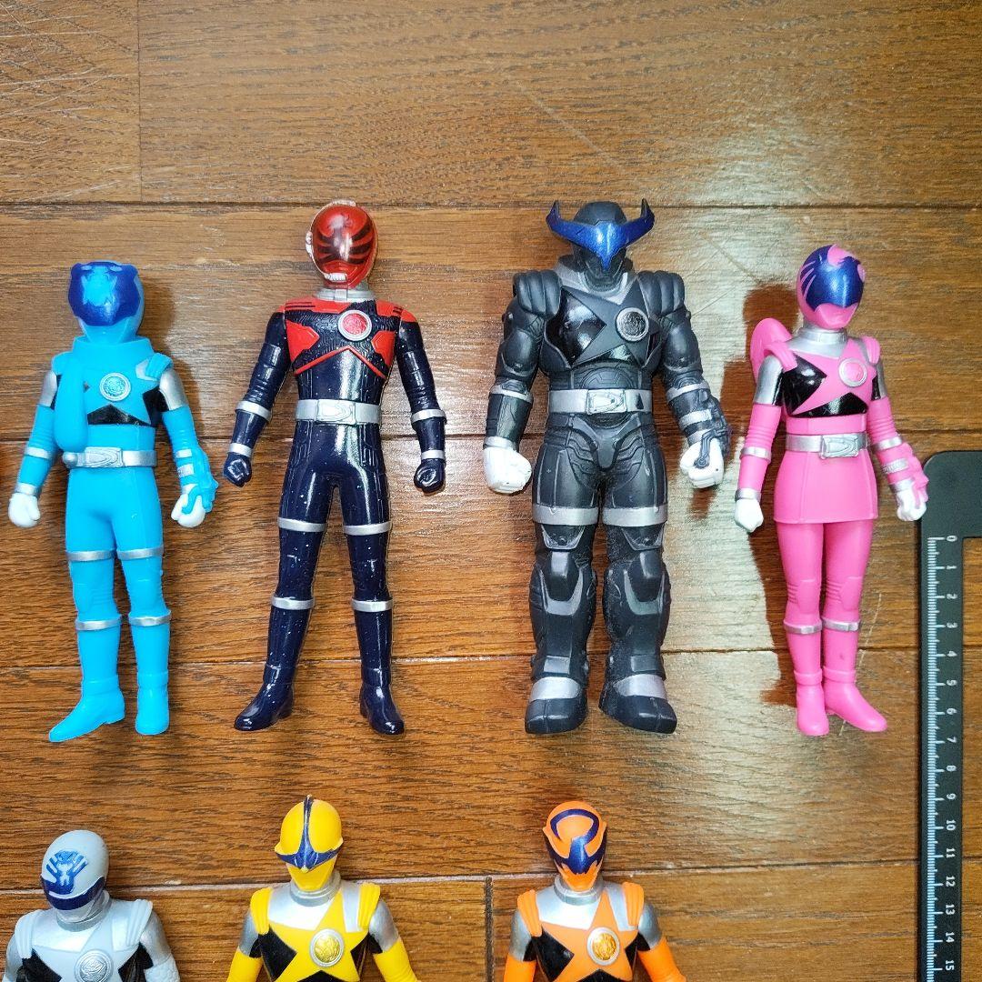中古ソフビ　宇宙戦隊キュウレンジャー　13体セット　17センチ