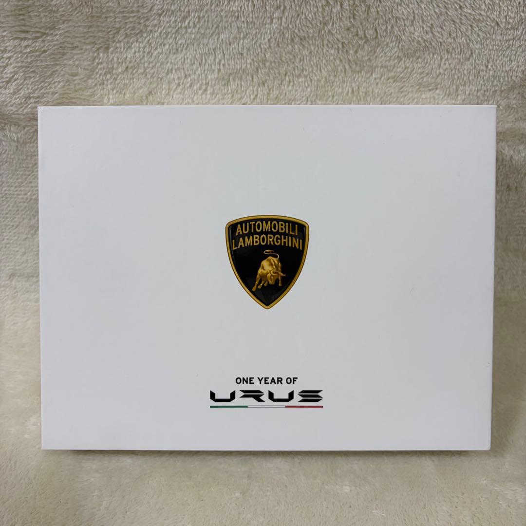 ランボルギーニ URUS 1周年 V8 エンジンプレート オーナー 納車 非売品