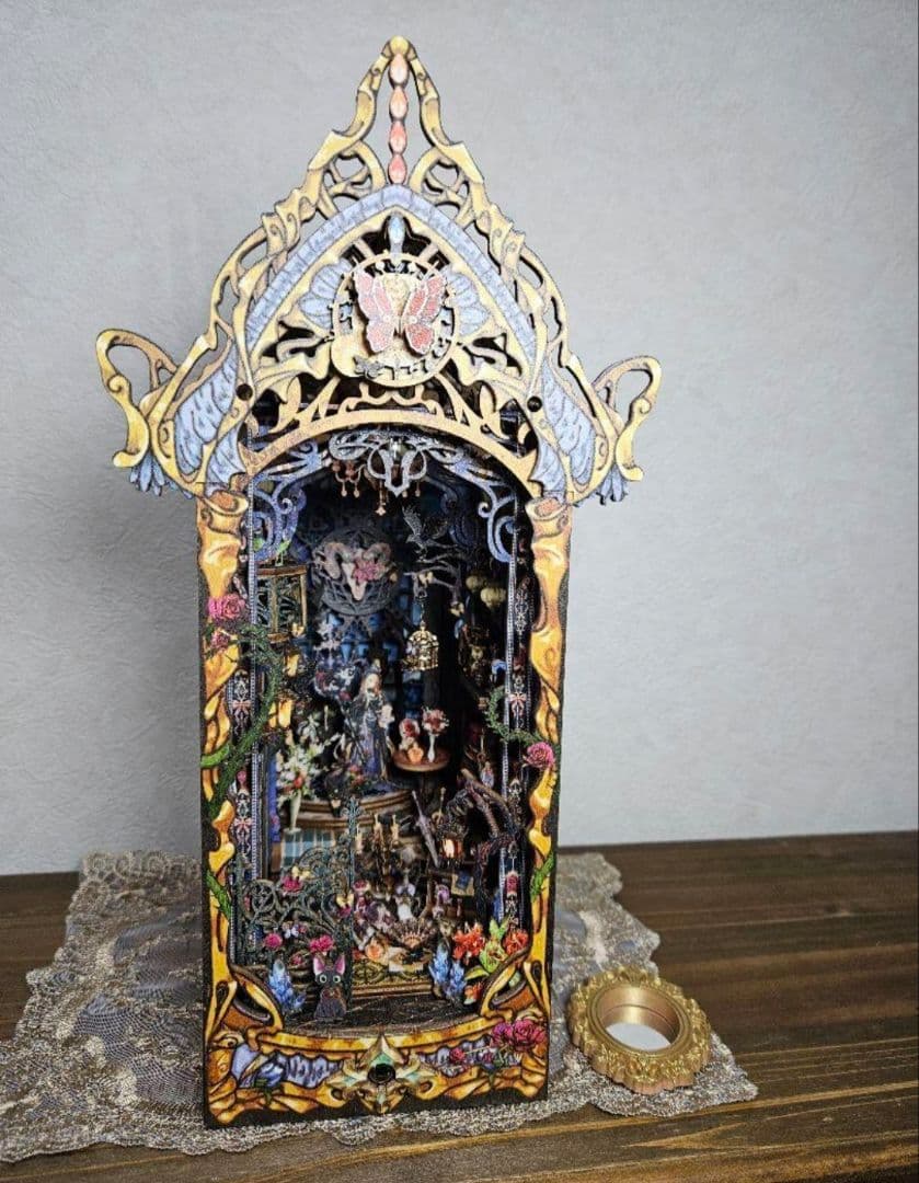 ドールハウス「魔女の宮殿」★ブックヌック★完成品★ドールハウス