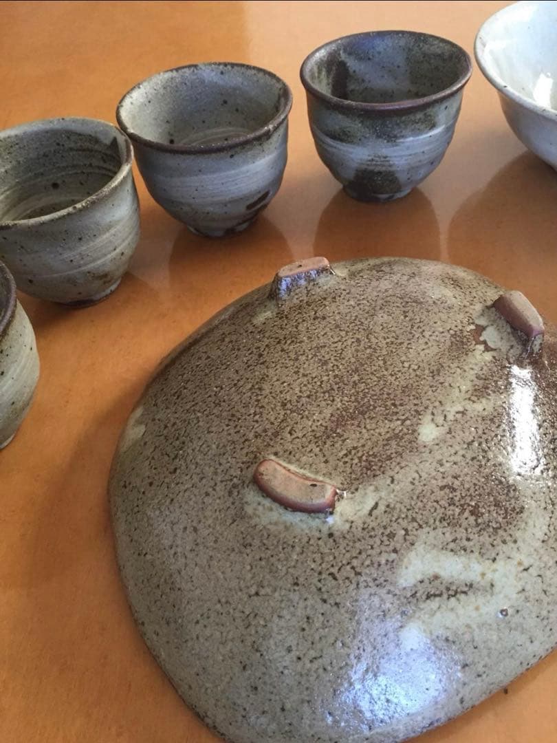 信楽焼の湯のみ3個とお皿3点と茶碗蒸し椀3点