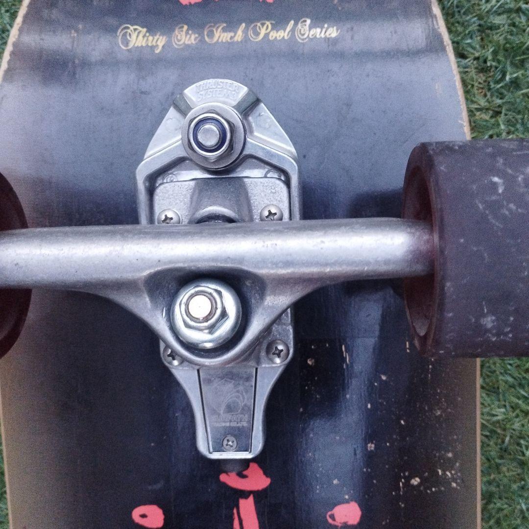 スケートボード Gravity Skateboards Thirty Six Inch Pool