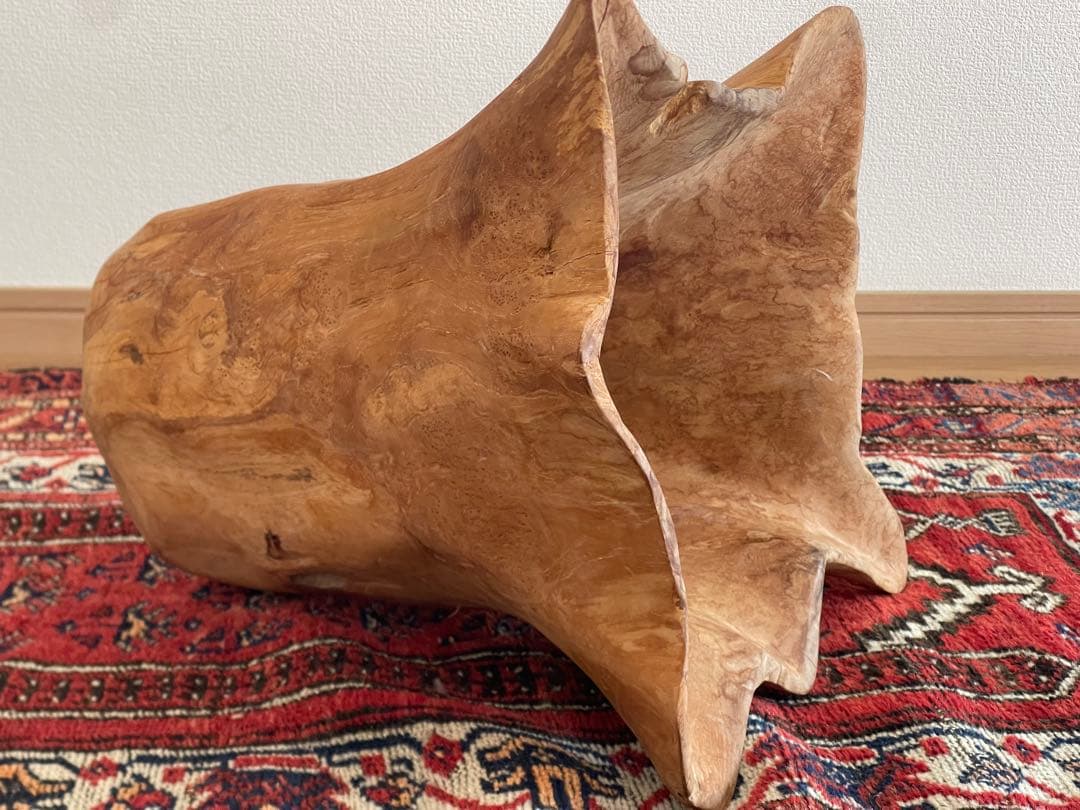 手彫りのwood object コンランショップ