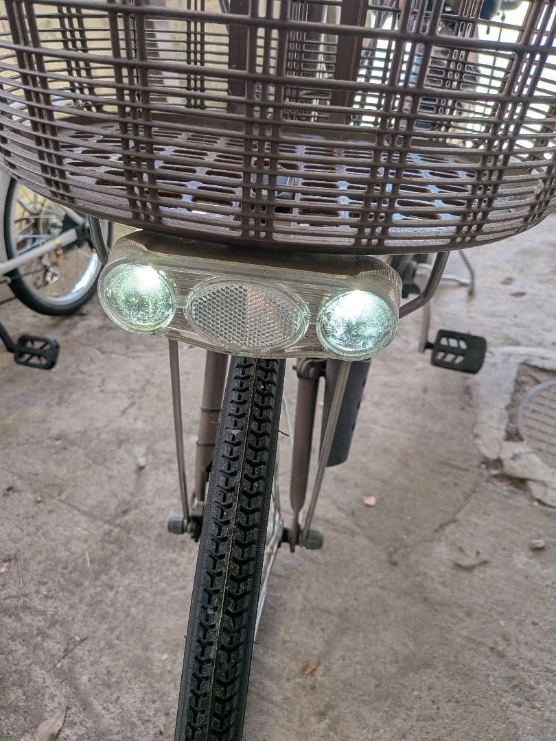 電動アシスト自転車 ブラウン 前後バスケット付き
