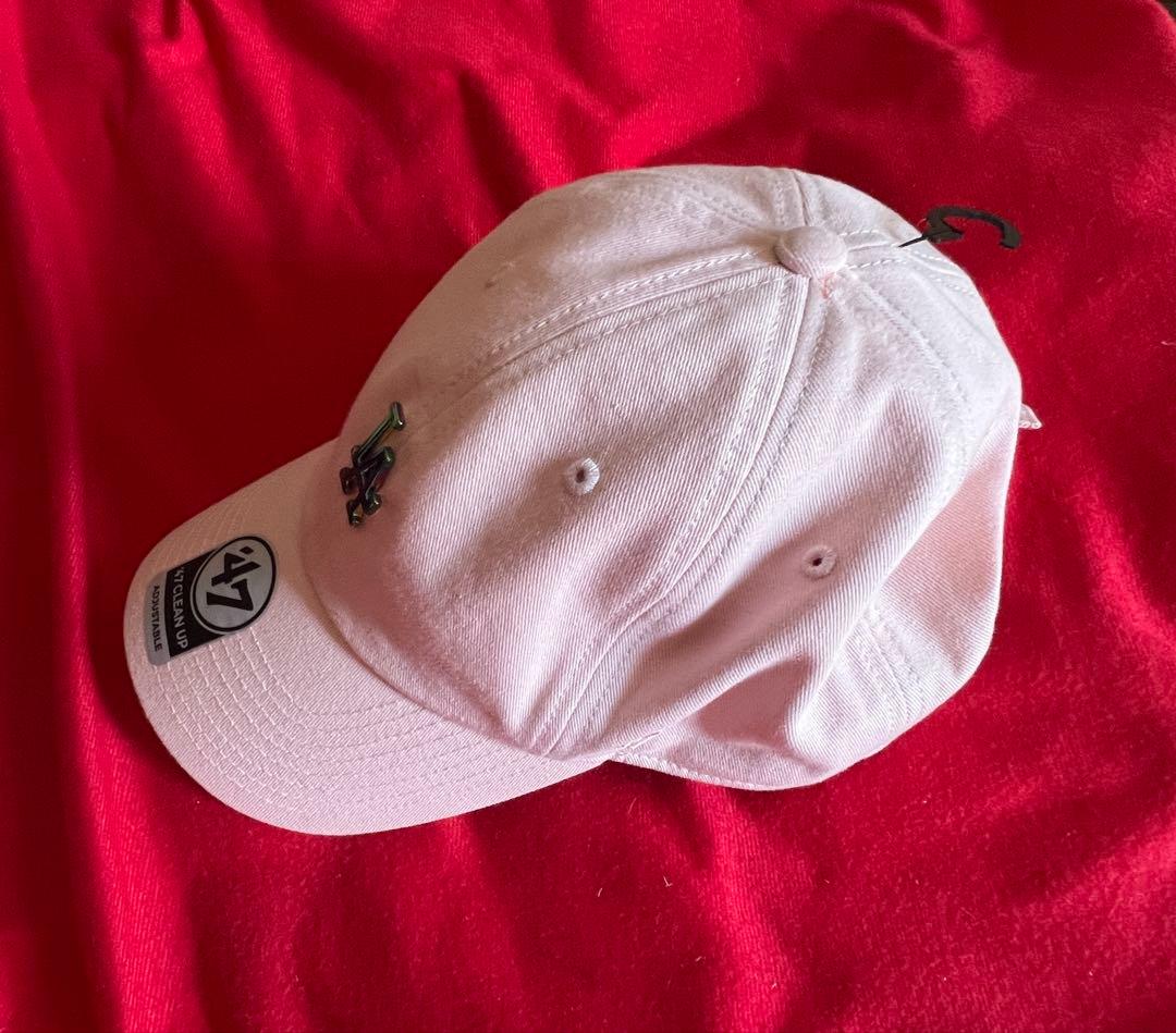 ☆新品☆キャップ　ドジャース　ピンク　スヌーピー ピーナッツ