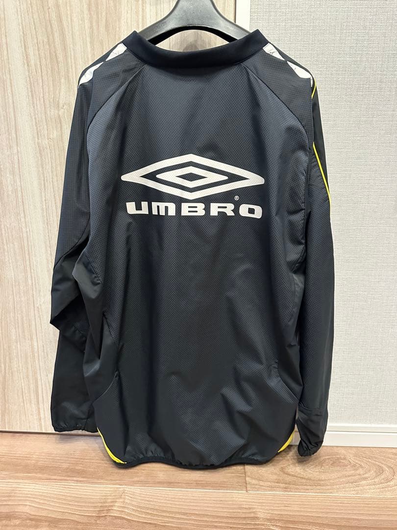 UMBRO製　2009柏レイソル トレーニングウェア