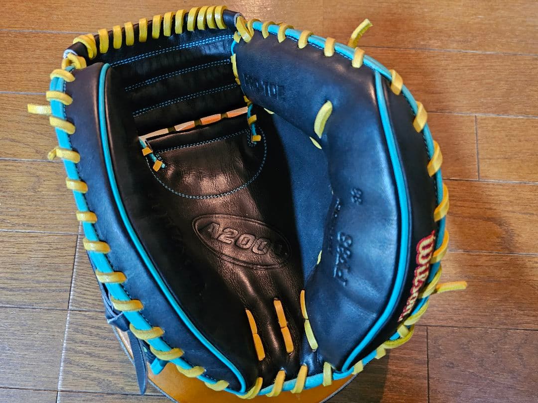 Wilson Spring 2025 A2000 キャッチャーミット