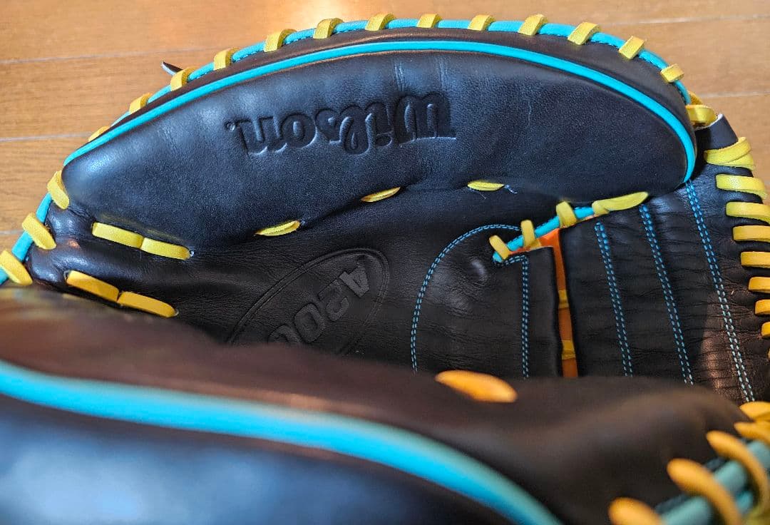 Wilson Spring 2025 A2000 キャッチャーミット