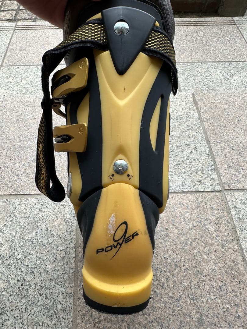ROSSIGNOL ブーツ