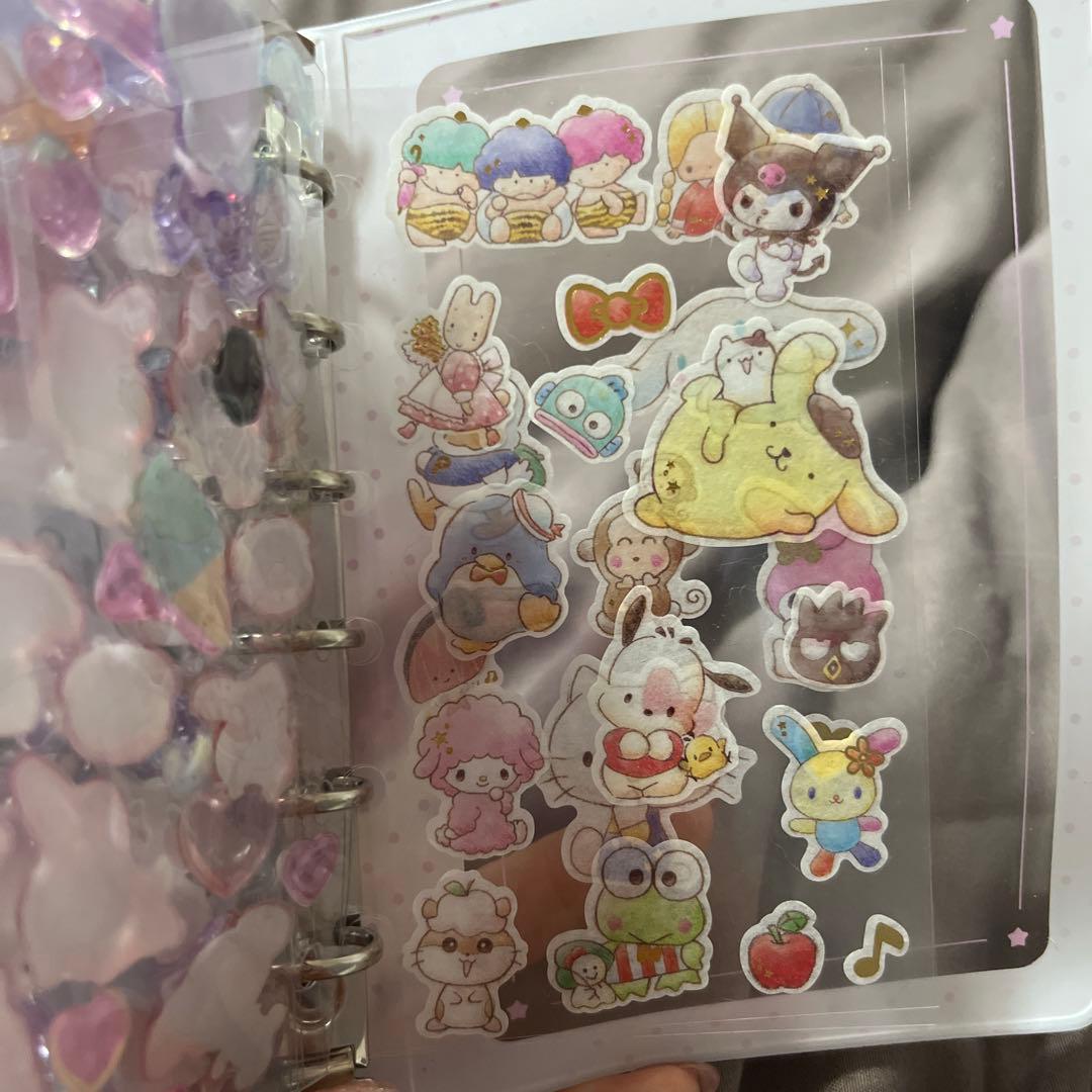 シール帳完成品 サンリオ