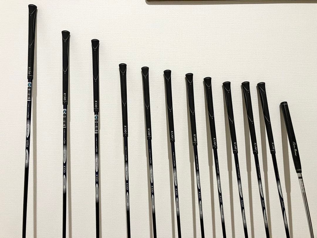 綺麗 初心者様にオススメ ゼクシオ MP600 メンズゴルフセット adidas