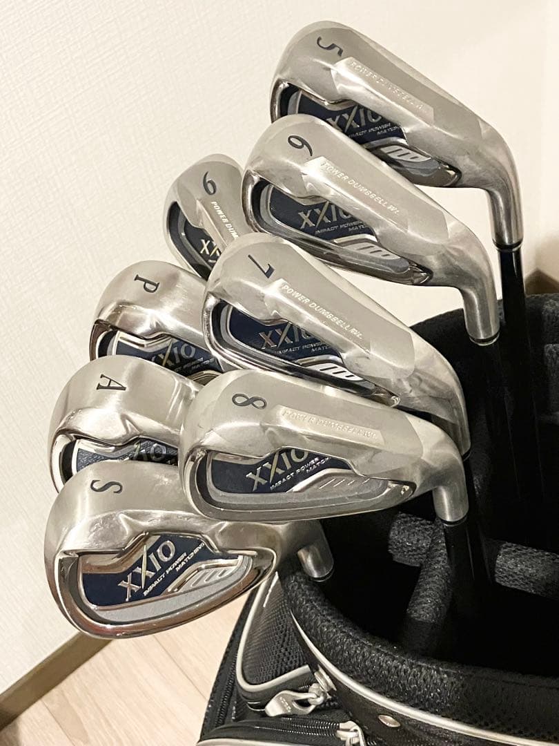 綺麗 初心者様にオススメ ゼクシオ MP600 メンズゴルフセット adidas