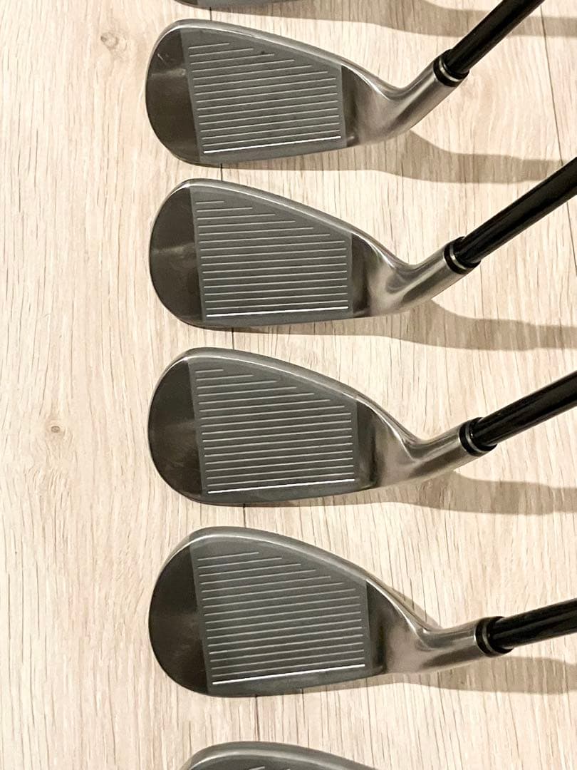 綺麗 初心者様にオススメ ゼクシオ MP600 メンズゴルフセット adidas