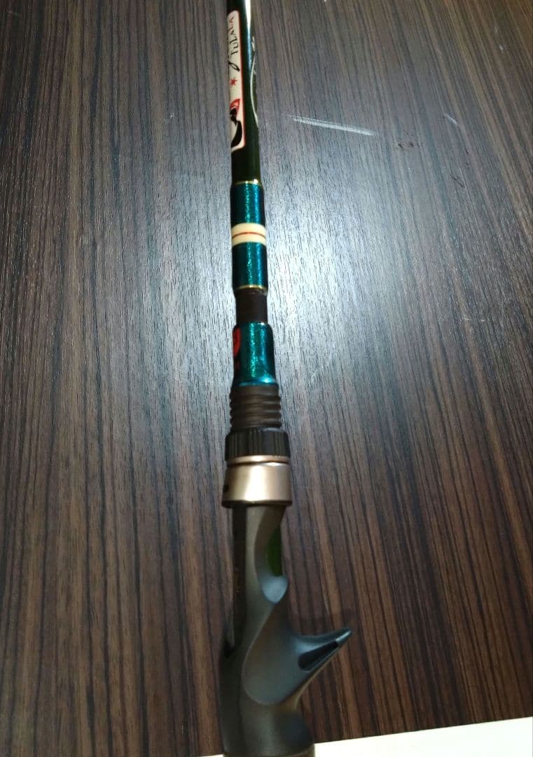 ツララロッド！ジャジルJM63CMedium 淡水でのみの使用で美品です！