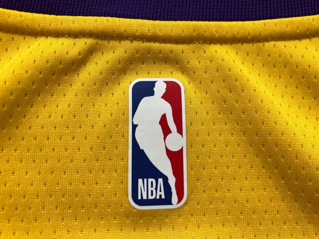 ★美品 NBA レブロン・ジェームズ LAKERS レイカーズ ユニフォーム