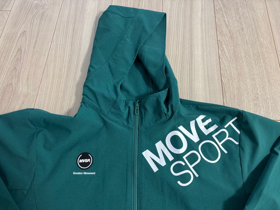 MOVE SPORT ウィンドブレーカー ダークグリーン