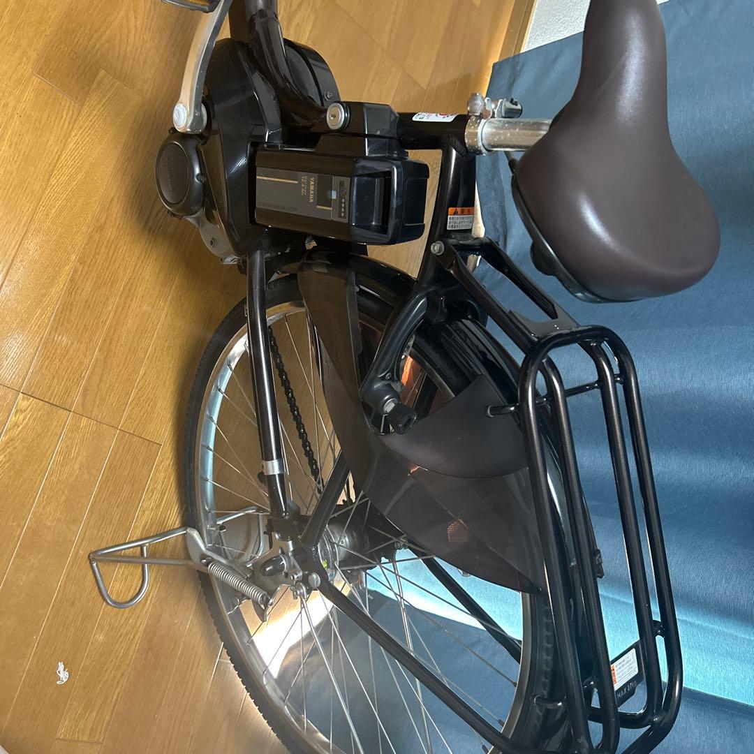 黒 電動アシスト自転車 シティタイプ