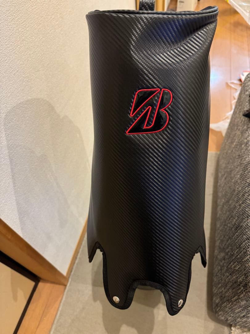 ブリヂストン TOUR B セルフスタンドクラブケース付きスタンドキャディバッグ