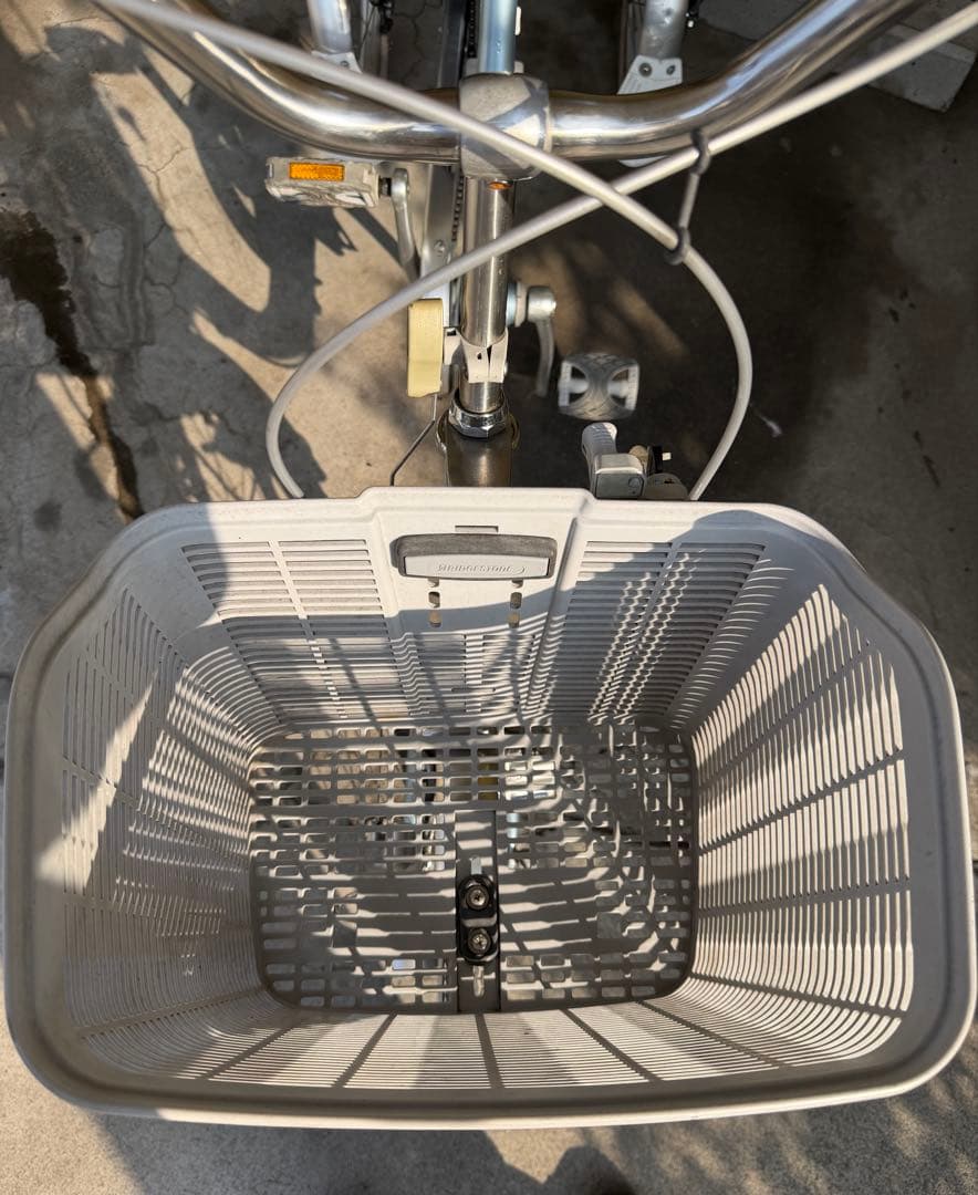 ブリヂストン　大人用三輪車　手渡し限定