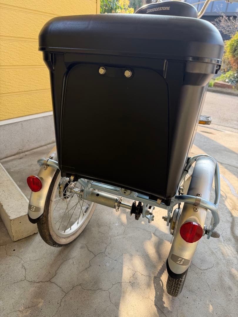 ブリヂストン　大人用三輪車　手渡し限定