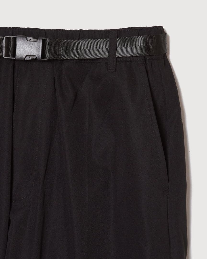 アジャスタブルパンツパンツ　定価18700円　M