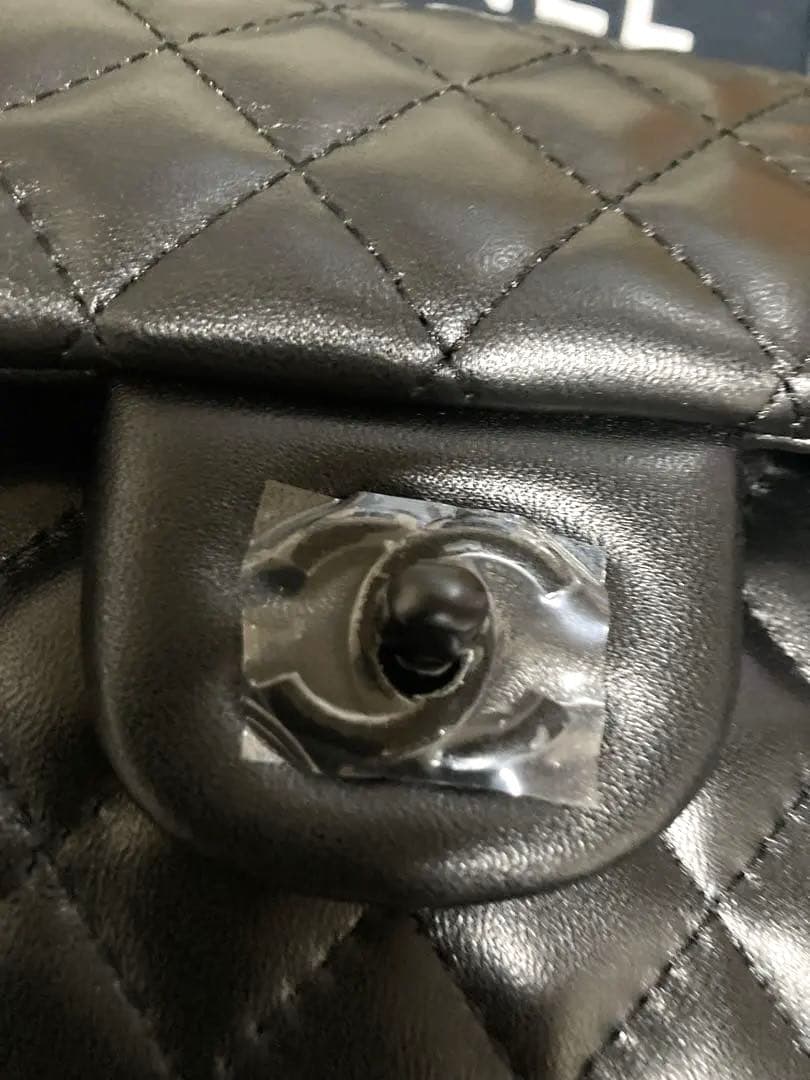 CHANEL ノベルティ　マトラッセ　ダブルフラップ　チェーンショルダーバッグ