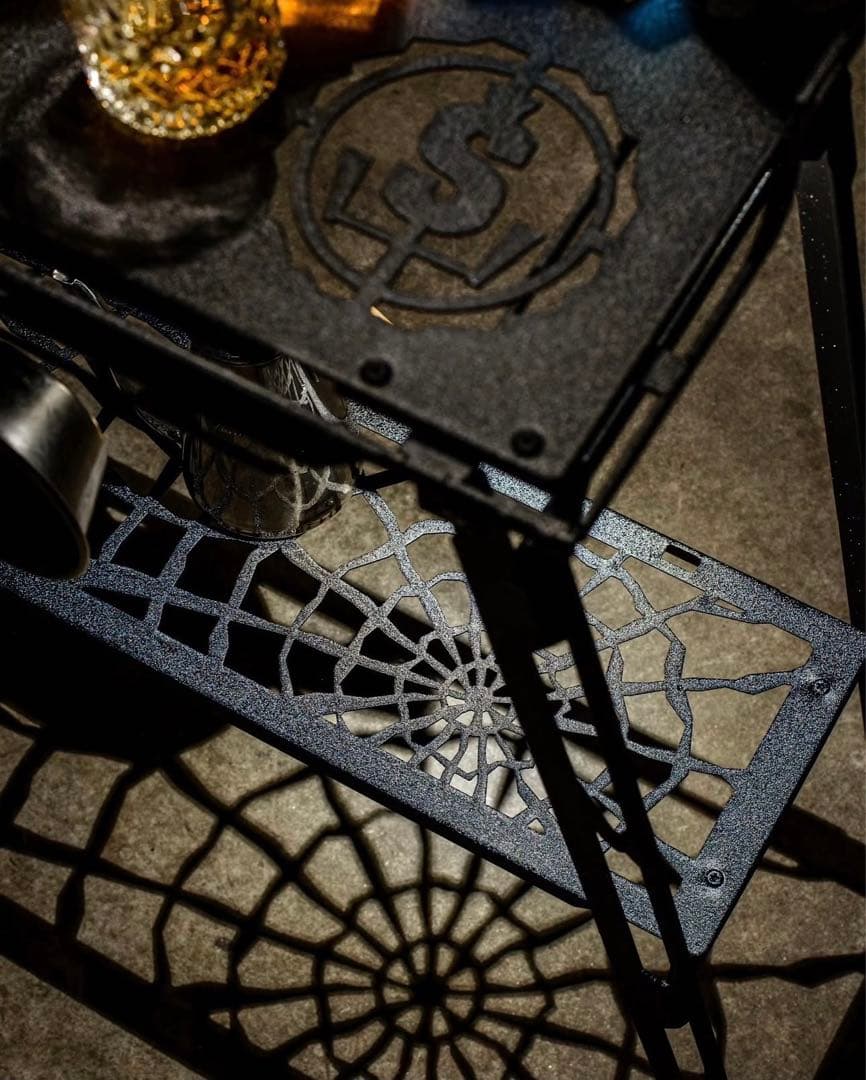 ソマビト　THE BAR COUNTER TABLE