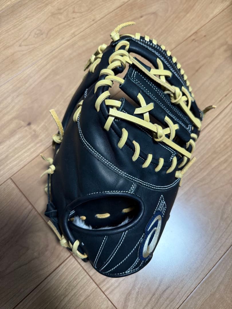 アシックス　軟式一塁手用ミット