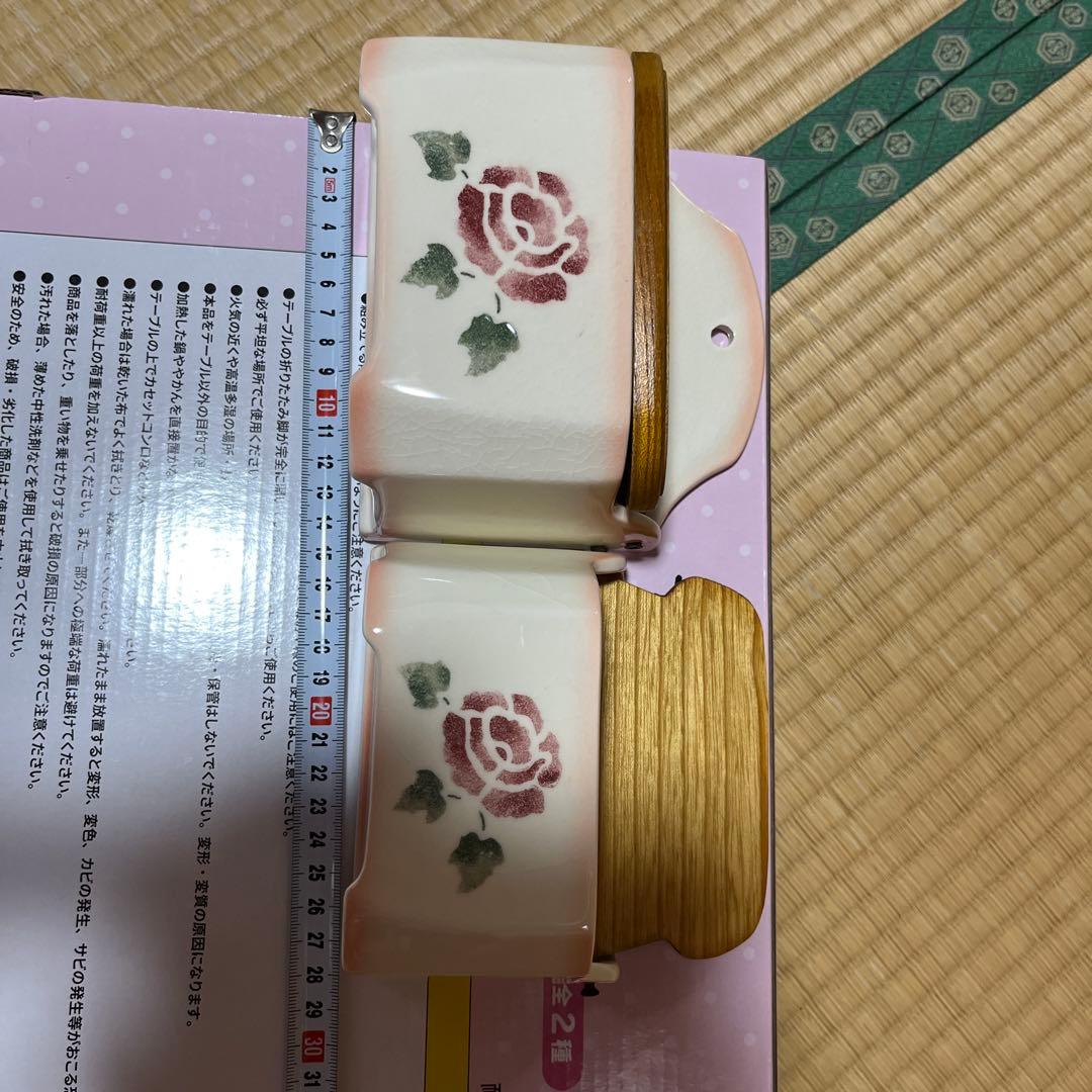 マニーmany ローズ陶器キャニスター Ｍと Ｌ 二点セットです