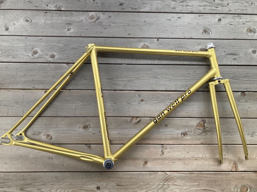 NJS 競輪車　gan well ピストフレーム　 澤亀浩司プロモデル