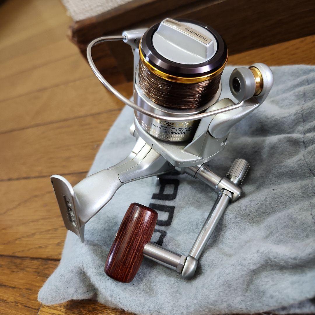SHIMANO TWIN POWER 2000 スピニングリール