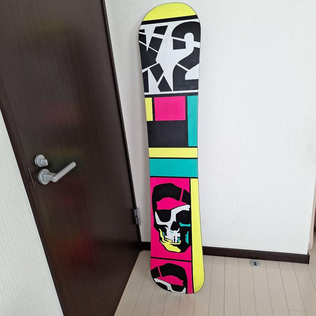 スノーボード板WORLD WIDE WEAPON 148センチ　キャンバーツイン