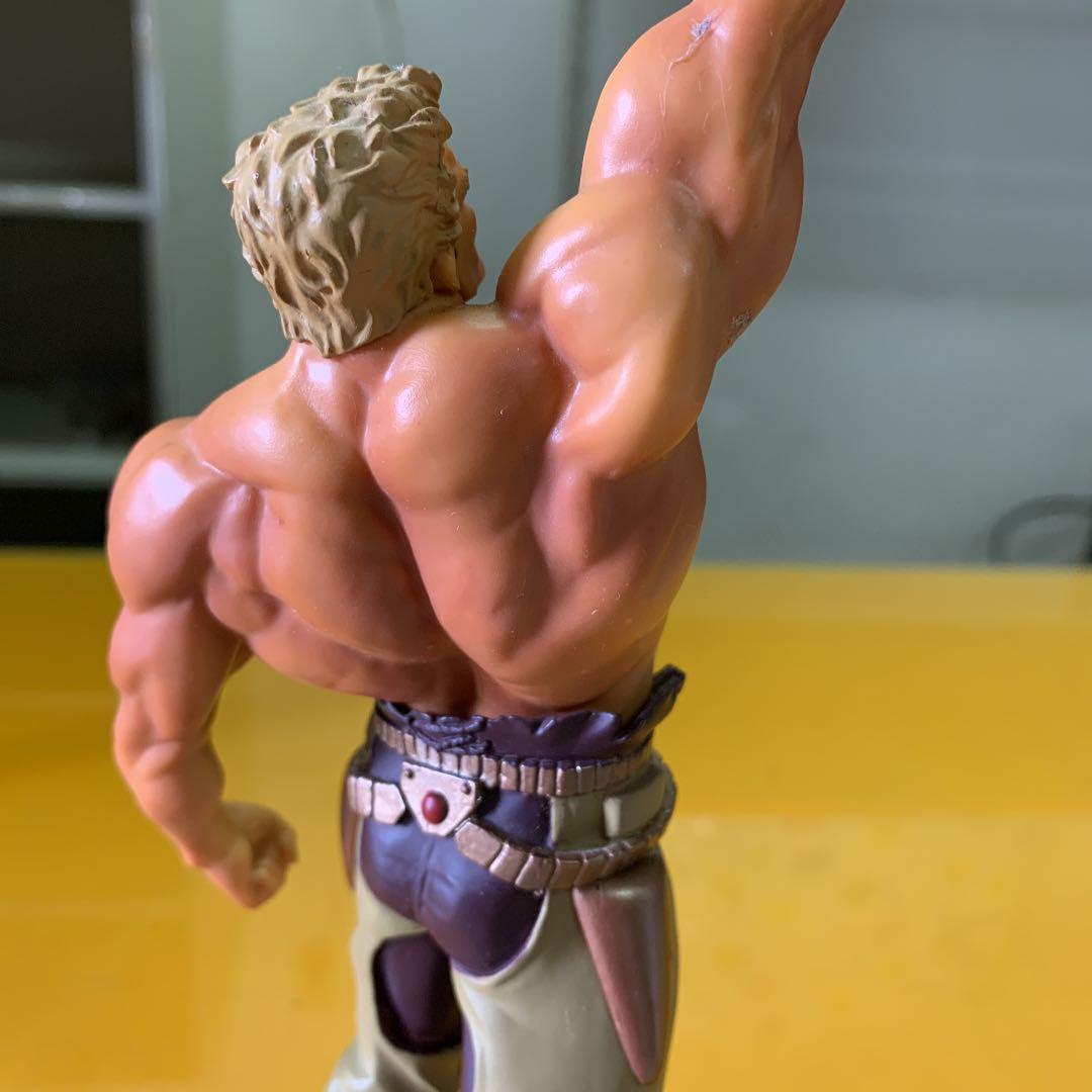 フィギュア北斗の拳ラオウ