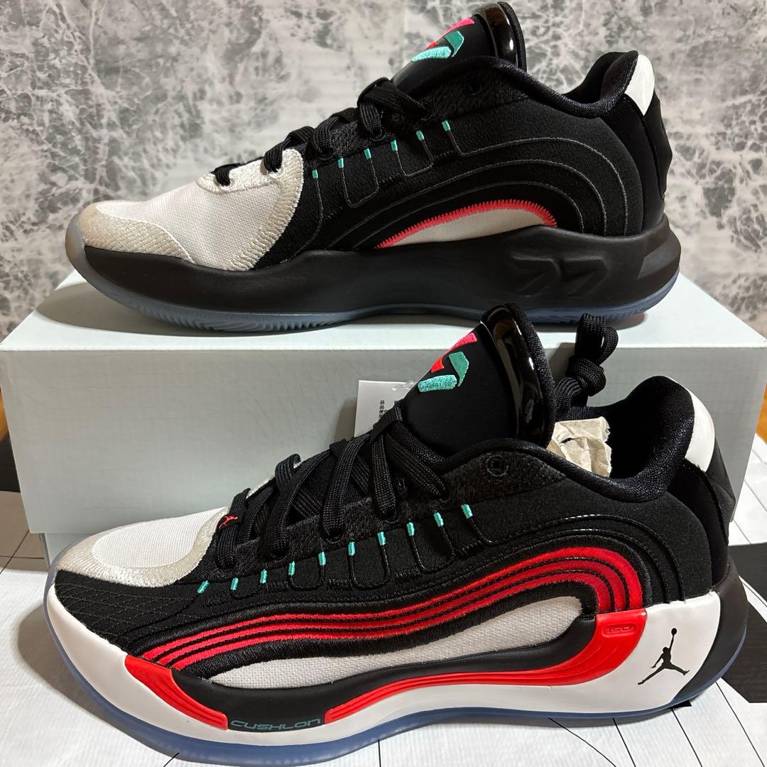 ナイキ　新品　ジョーダン　ルカ4 PF 26.5㎝