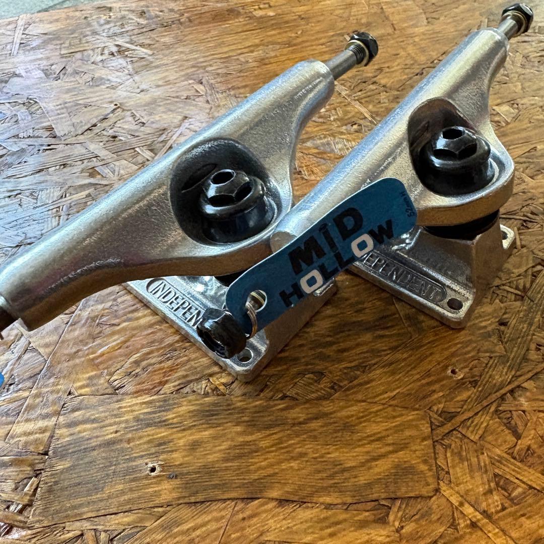independent REYNOLDSトラック MID HOLLOW 139