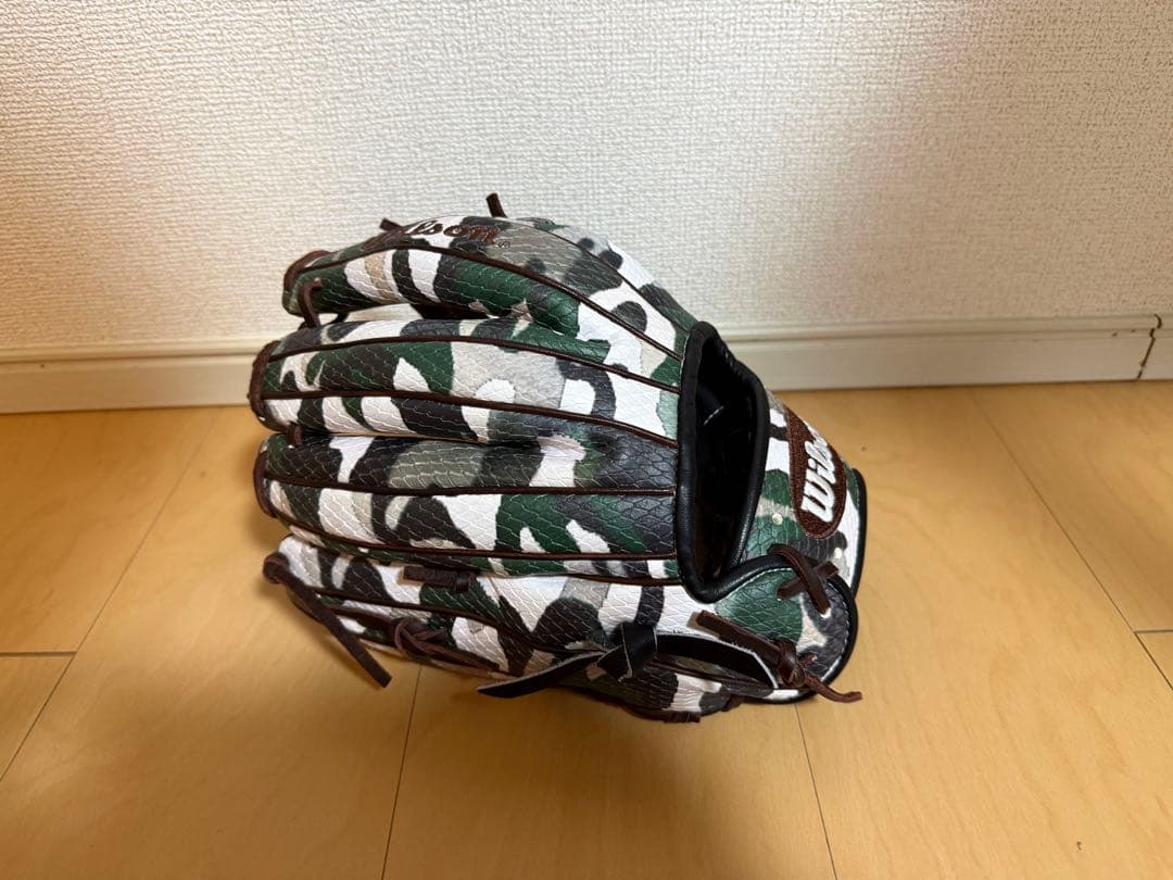 限定カラー　Wilson ワナビーヒーロー　軟式　内野手　86型